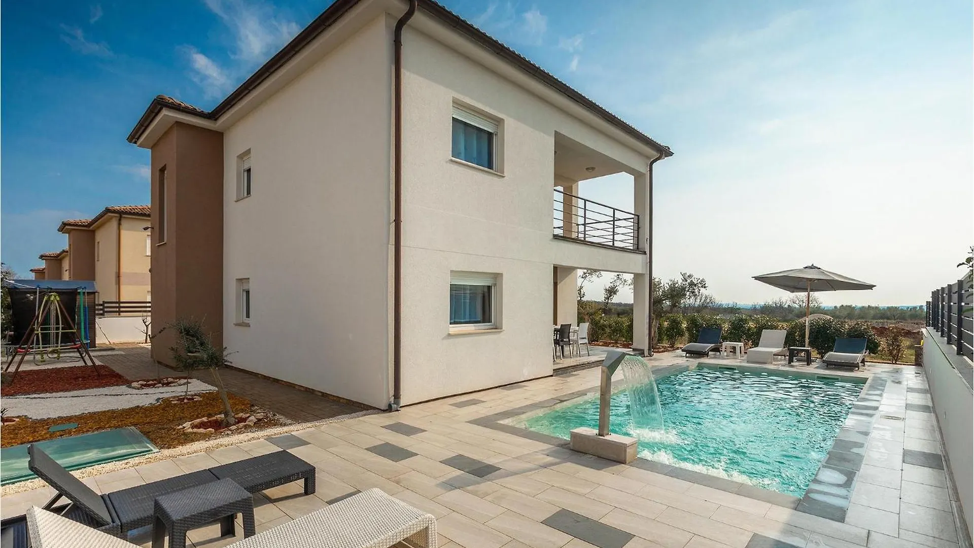 Villa Gusto Pula 0*,  Croatia